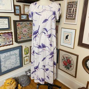Hilo Hattie White and Purple Cotton Scoop Neck Tulip Sleeve Maxi MuuMuu Size L